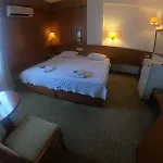 Hotel Gueleryuez 2 Antalya