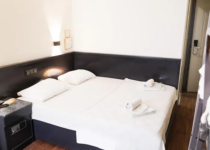 Gueleryuez 2 Hotel 2*