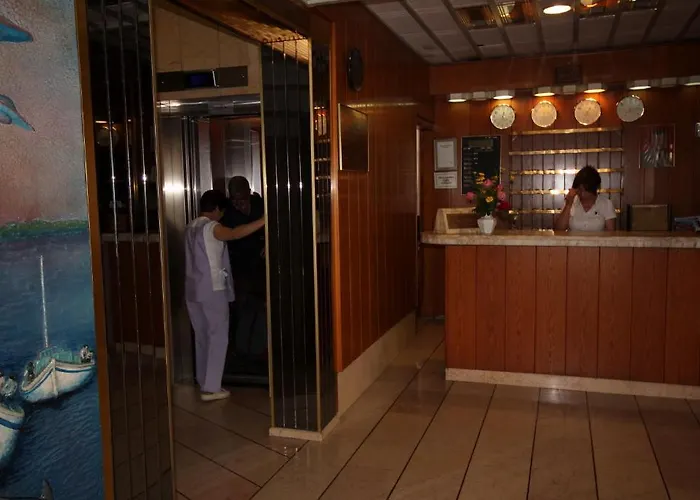 Gueleryuez 2 Hotel 2*