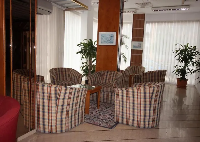 Gueleryuez 2 2* Antalya