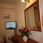 Hotel Gueleryuez 2