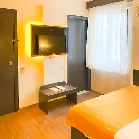 Güleryüz Otel 2*
