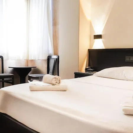 Gueleryuez 2 2* Αττάλεια