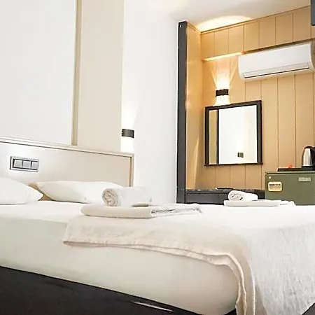 Hotel Gueleryuez 2 Antalya