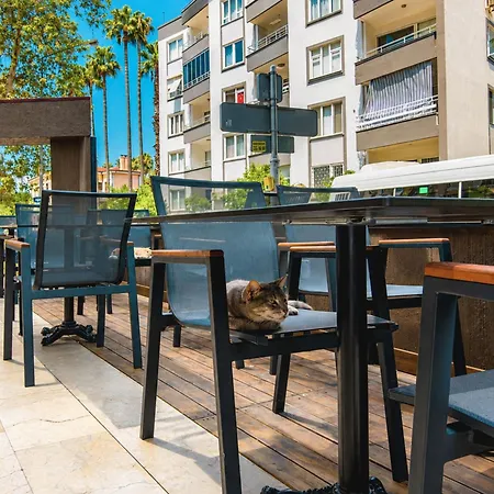Gueleryuez 2 Hotel
