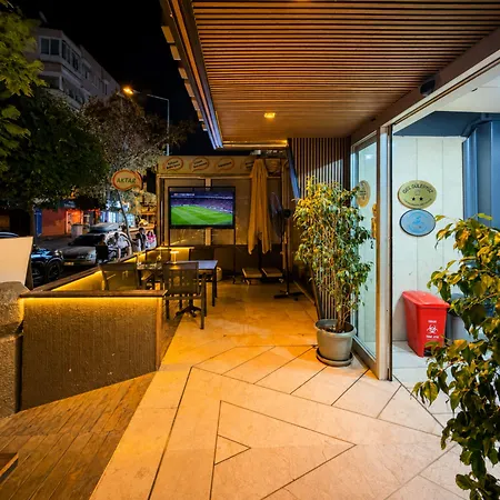 Gueleryuez 2 Hotel