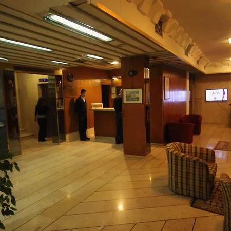 Otel Güleryüz
