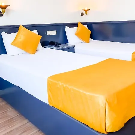 Hotell Gueleryuez 2 2*