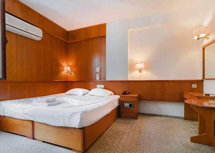 Hotell Gueleryuez 2 Antalya