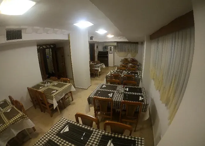 Gueleryuez 2 Hotell Antalya