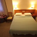 Hotel Gueleryuez 2 Antália