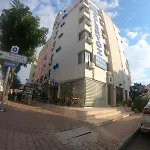 Hotel Gueleryuez 2 2*