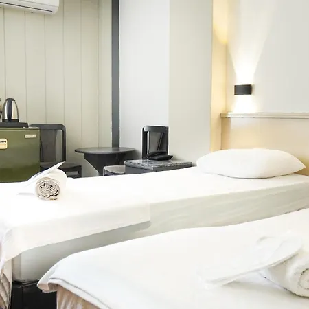 Güleryüz Otel